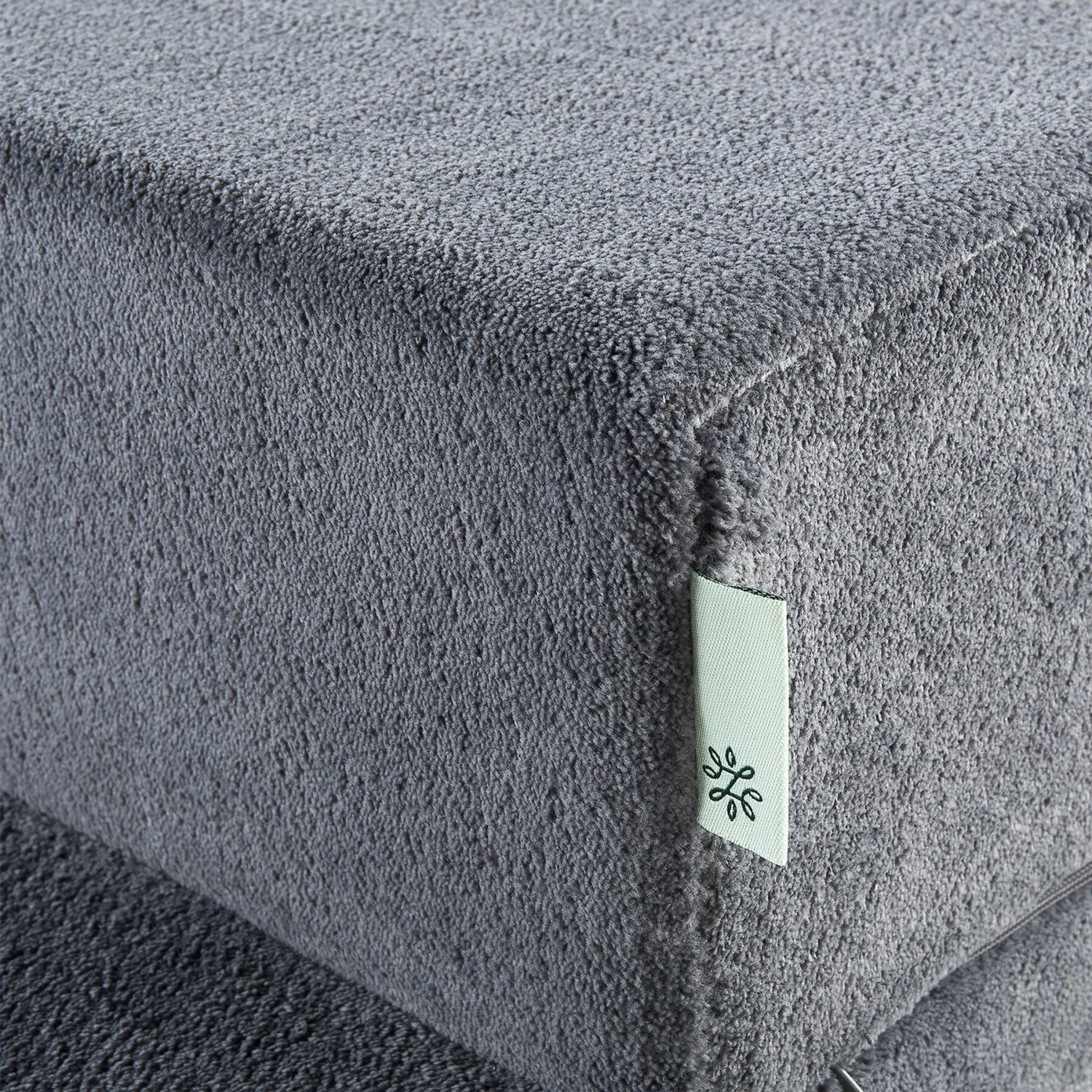 Zinus Easy Cat & Dog Stairs 5 Zinus Easy Cat & Dog Stairs - Image 3