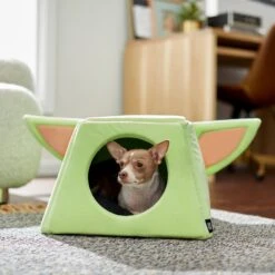 STAR WARS THE MANDALORIAN GROGU Covered Cat & Dog Bed