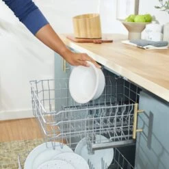 Frisco Elevated Slanted Bamboo Melamine Non-Skid Dog Bowl With Bamboo Stand -Dog Supplies 363387 PT6. AC SS1800 V1657657267