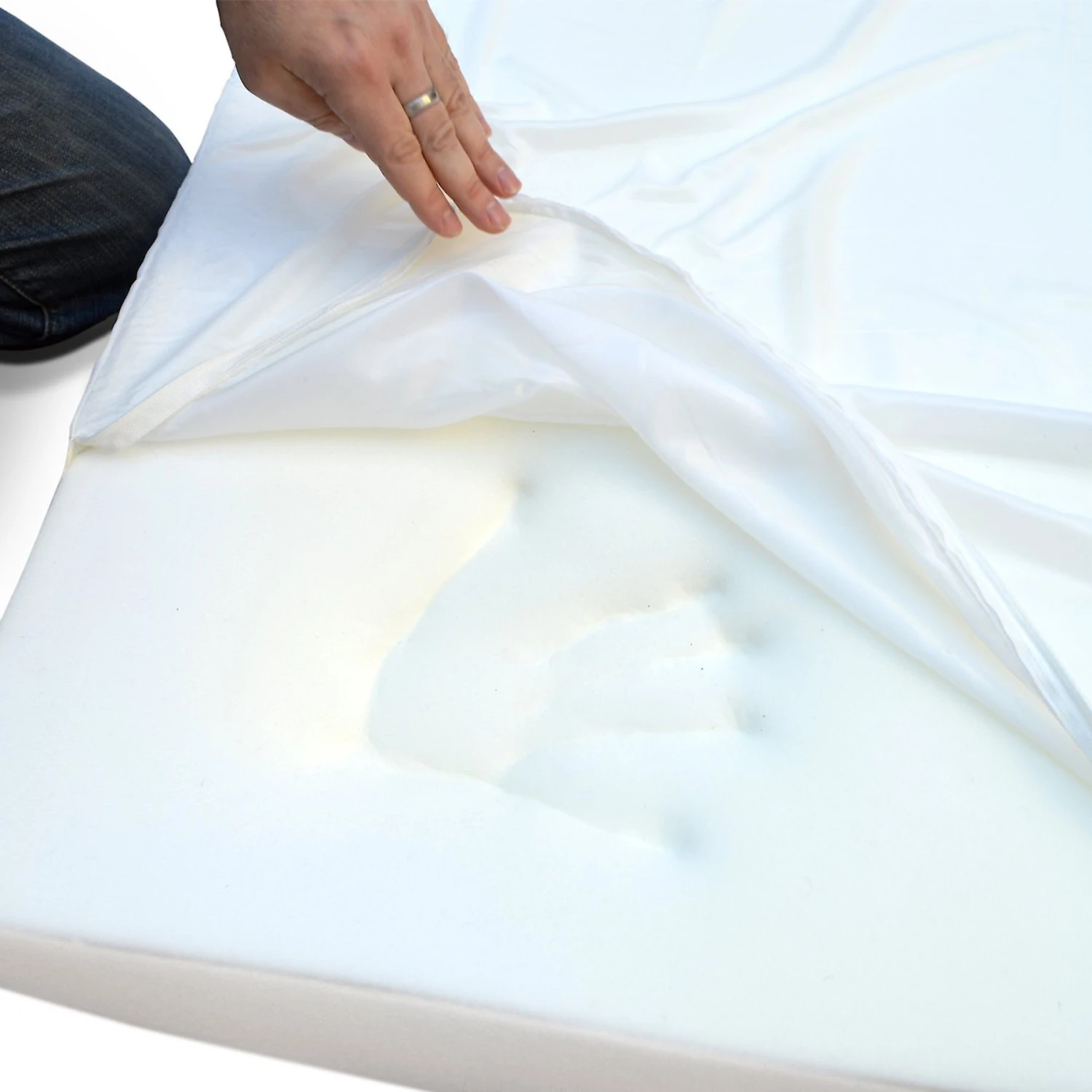 PetFusion Ultimate Lounge Memory Foam Bolster Cat & Dog Bed With Removable Cover 8 PetFusion Ultimate Lounge Memory Foam Bolster Cat & Dog Bed With Removable Cover - Image 6